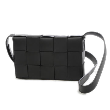 Bottega Veneta Cassette Maxi Intrecciato Shoulder Bag Lambskin Black 578004