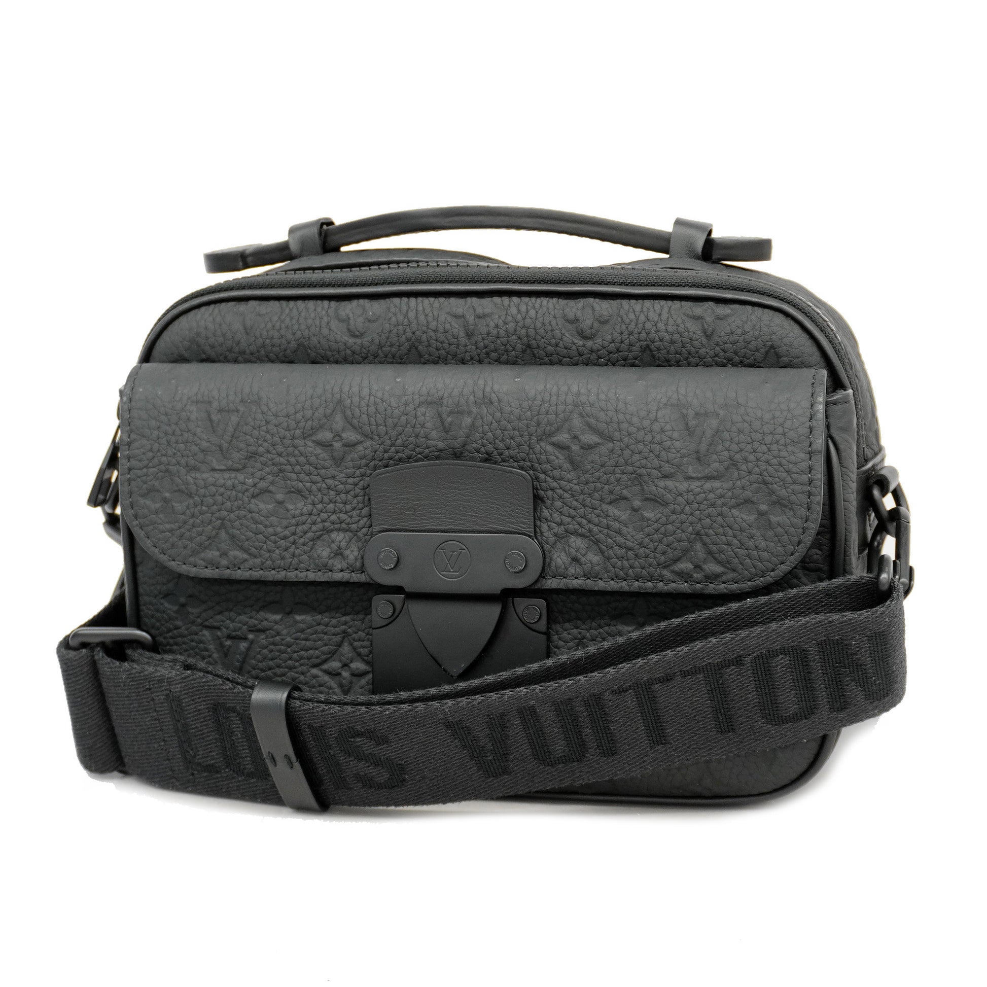 Louis Vuitton S Lock Messenger (M58489) in 2023  Messenger bag men, Louis  vuitton, Small shoulder bag