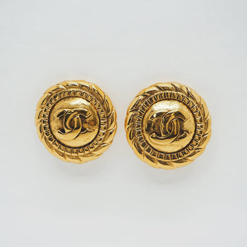 CHANEL round coco mark earrings gold