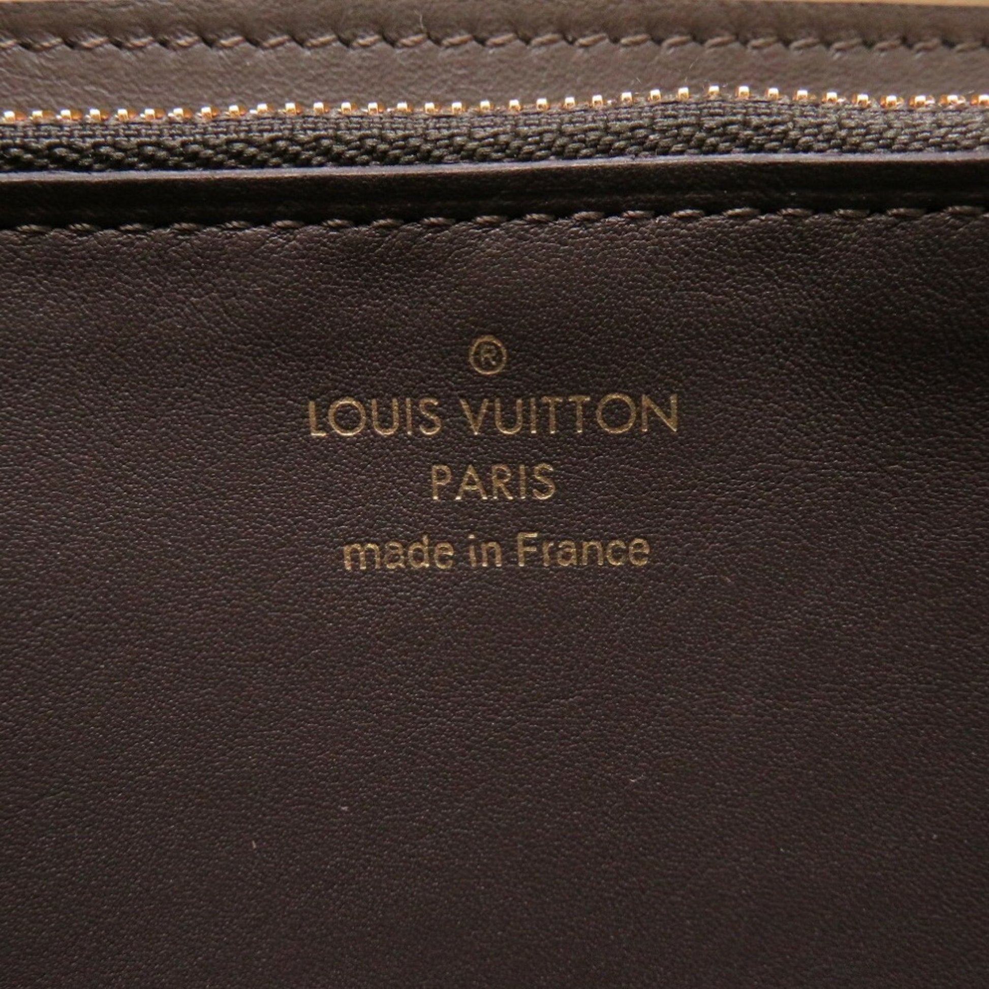 Louis Vuitton Portefeuil Capucines Taurillon Leather Galle M61249 IC Tag  Long Wallet Beige