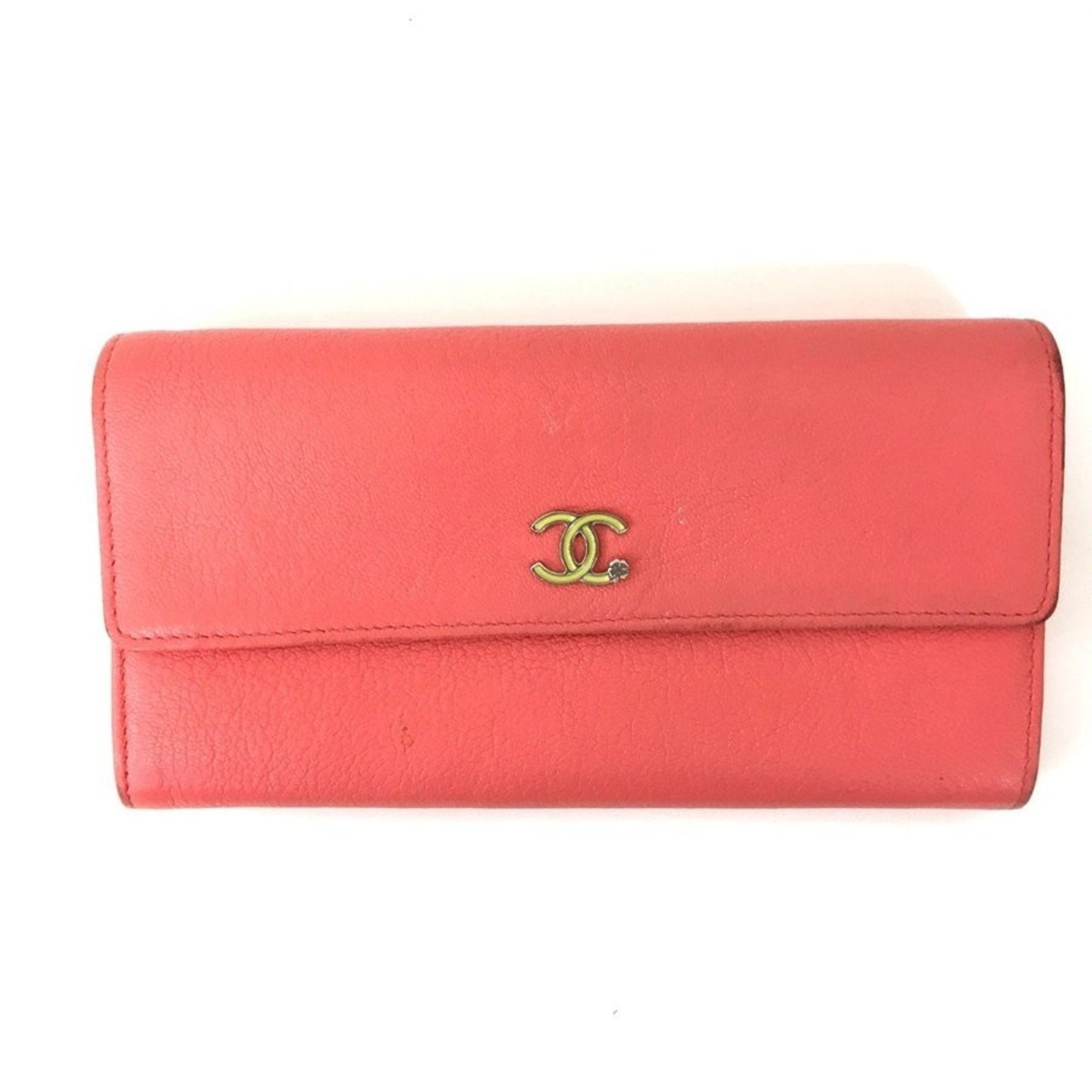 CHANEL ZIP wallet pink