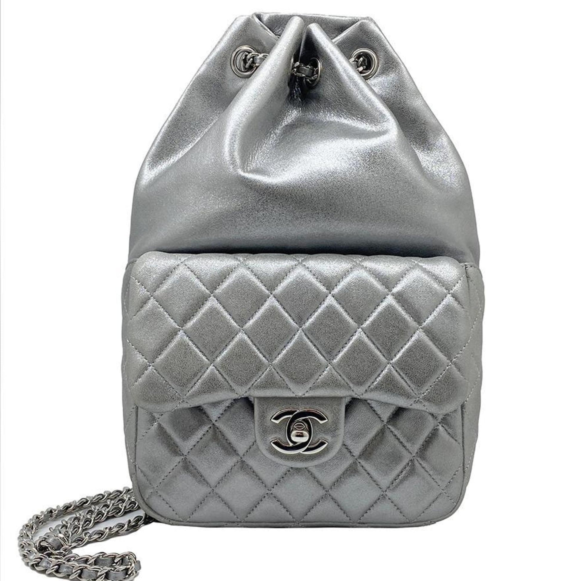 Chanel matelasse rucksack backpack purse type vintage leather silver A