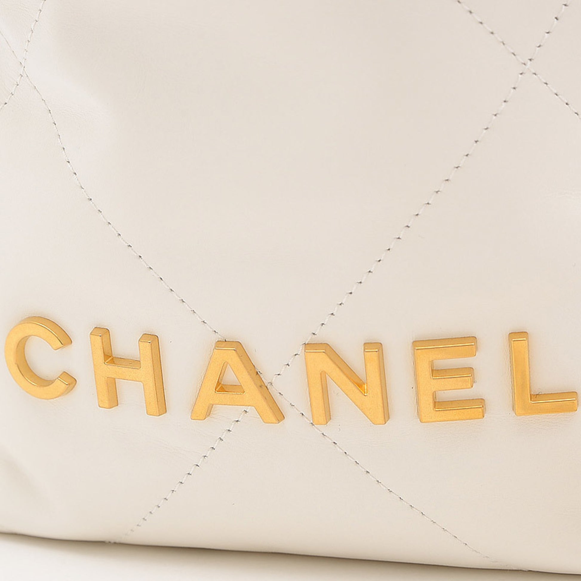 Chanel 22 Mini Handbag AS3980 Shiny Calfskin & Gold-Tone Metal Purple Red -  lushenticbags