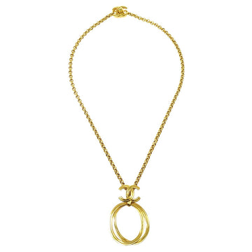 CHANEL 1996 Oval Hoop Turnlock Necklace Gold 39797