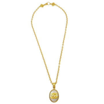 CHANEL 1996 Imitation Pearl Gold Chain Pendant Necklace 39722