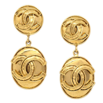 CHANEL 1994 Oval Dangle Earrings Clip-On Gold 39980