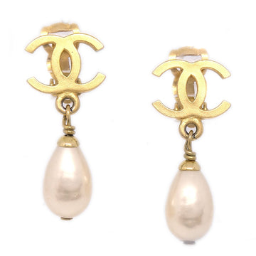 CHANEL 1995 Teardrop Faux Pearl CC Earrings Gold 51529