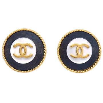 CHANEL 1997 Mother of Pearl Button Earrings Gold Black Clip-On 04327