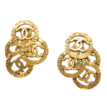 CHANEL 1993 Cutout Medallion Earrings Gold Clip-On 2885 15830