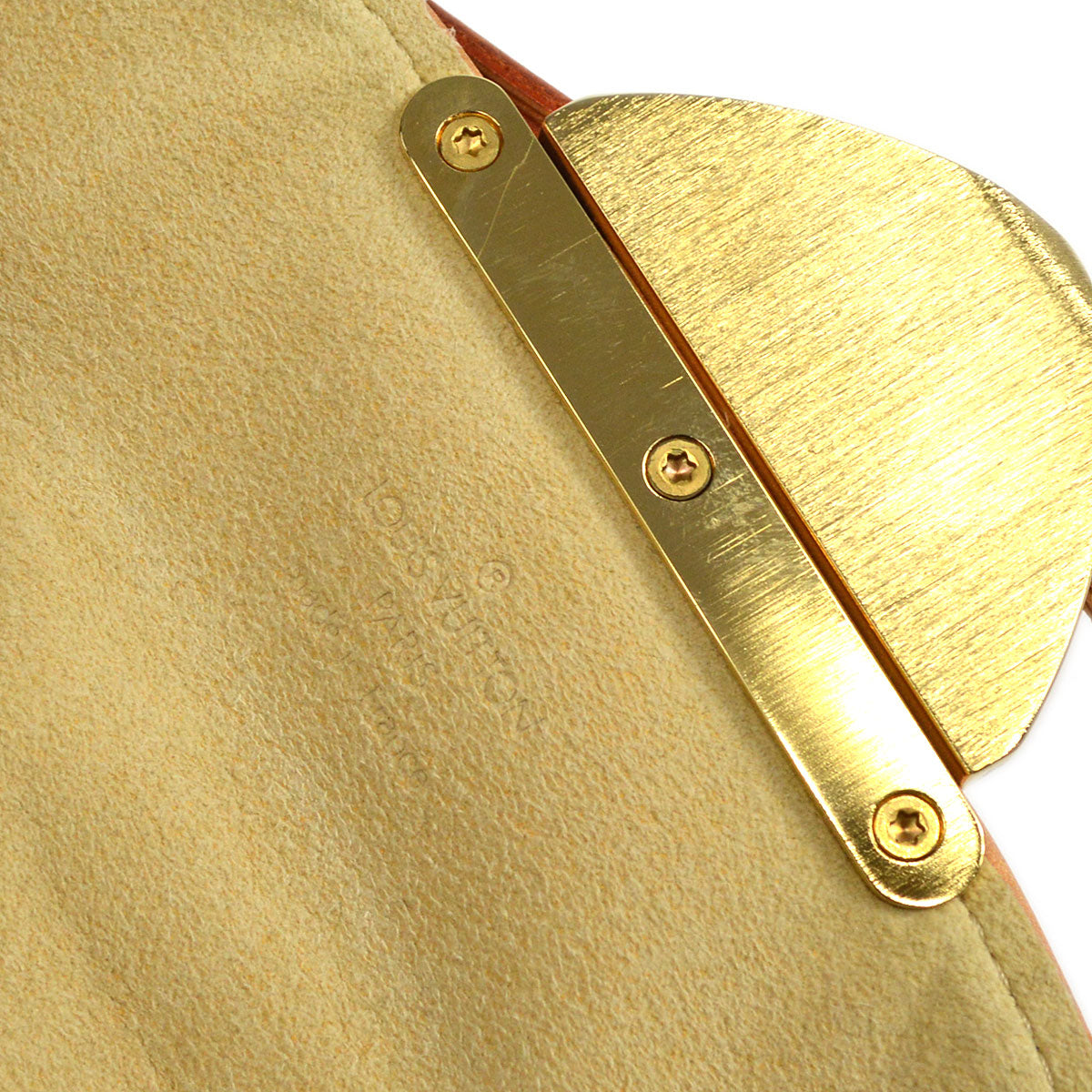 LOUIS VUITTON MONOGRAM CANVAS BEVERLY CLUTCH M40122 -Golden brass