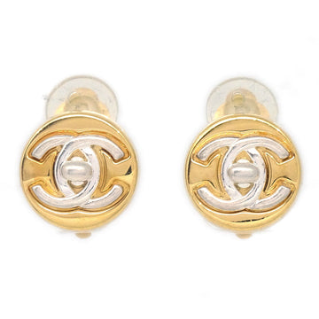 CHANEL 1997 Round CC Turnlock Earrings Clip-On Small 97A 27146