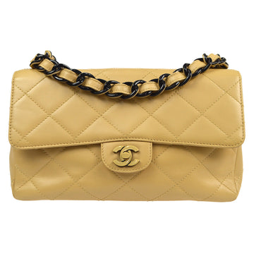 Chanel 2000-2002 Lambskin Flap Shoulder Bag · INTO