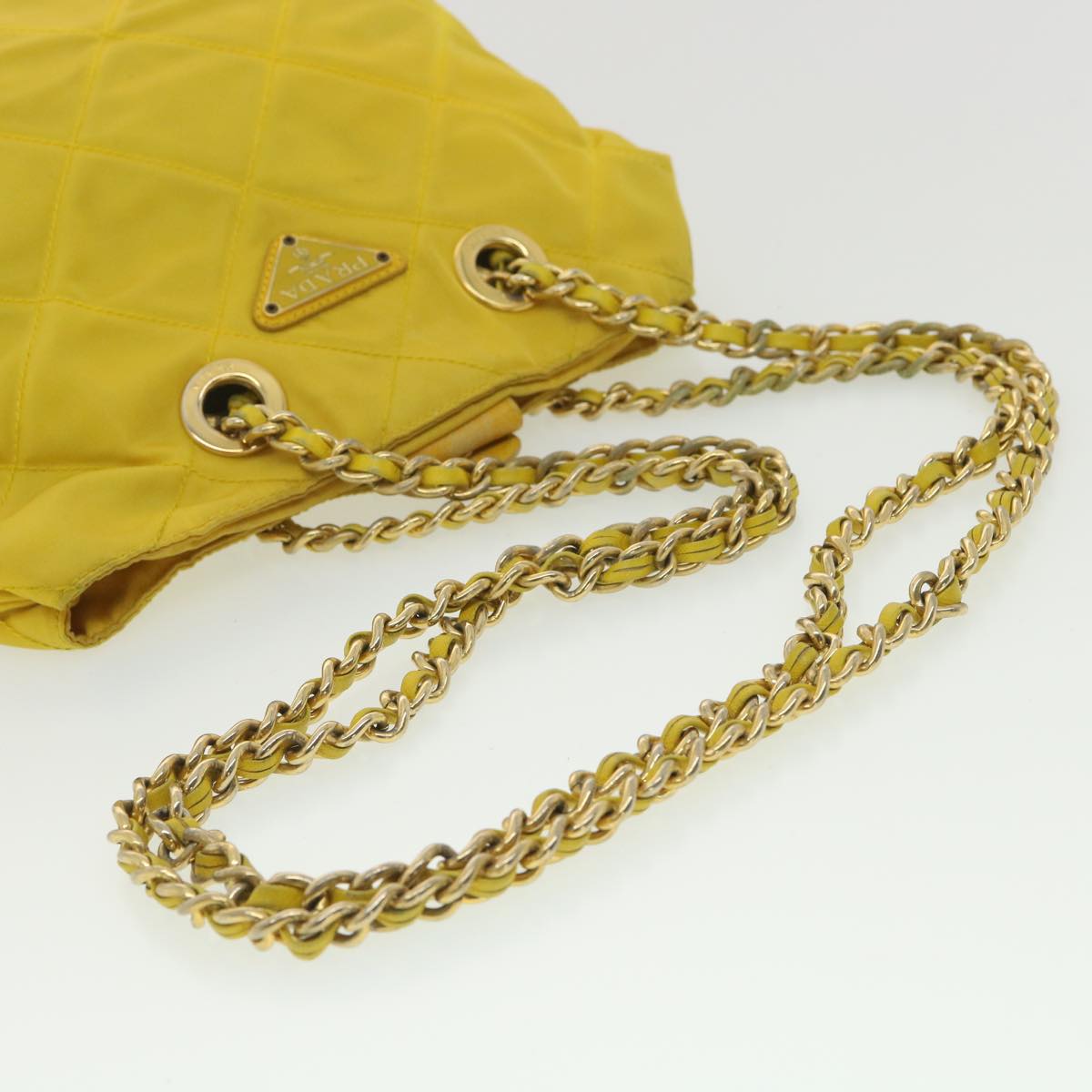 PRADA Nylon Quilted Chain Shoulder Bag Yellow Auth 34271 ref.760202 - Joli  Closet