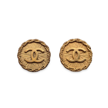CHANEL Vintage Aged Gold Metal Round Cc Logo Clip On Earrings