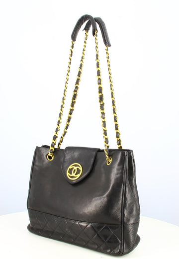 1989-1991 Chanel Black Leather Handbag