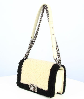 2015-2016 Chanel Beige And Black Sheep Handbag