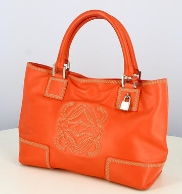 Handbag Loewe Red Leather