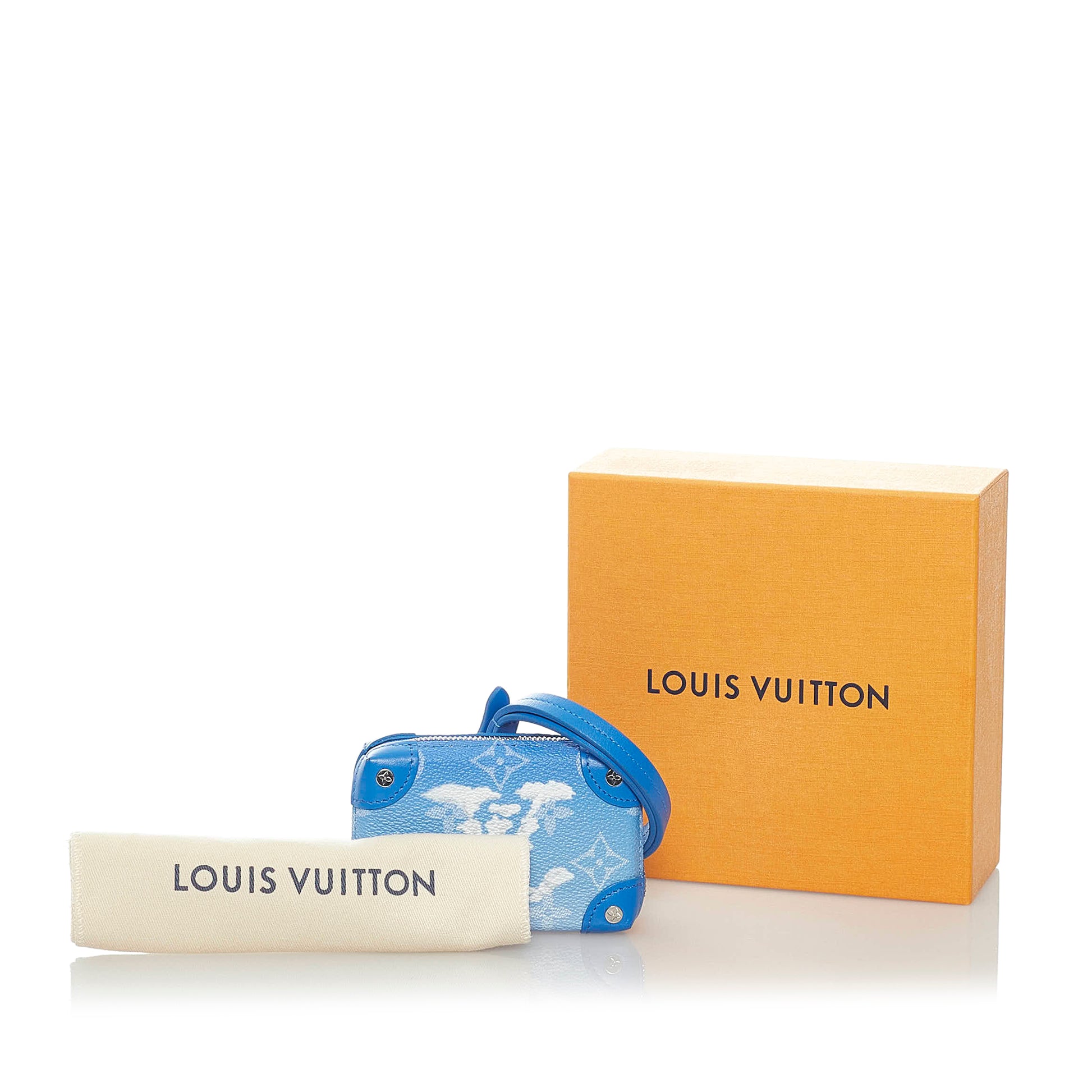 Louis Vuitton Monogram Clouds Soft Trunk Necklace Wallet Small Wallets