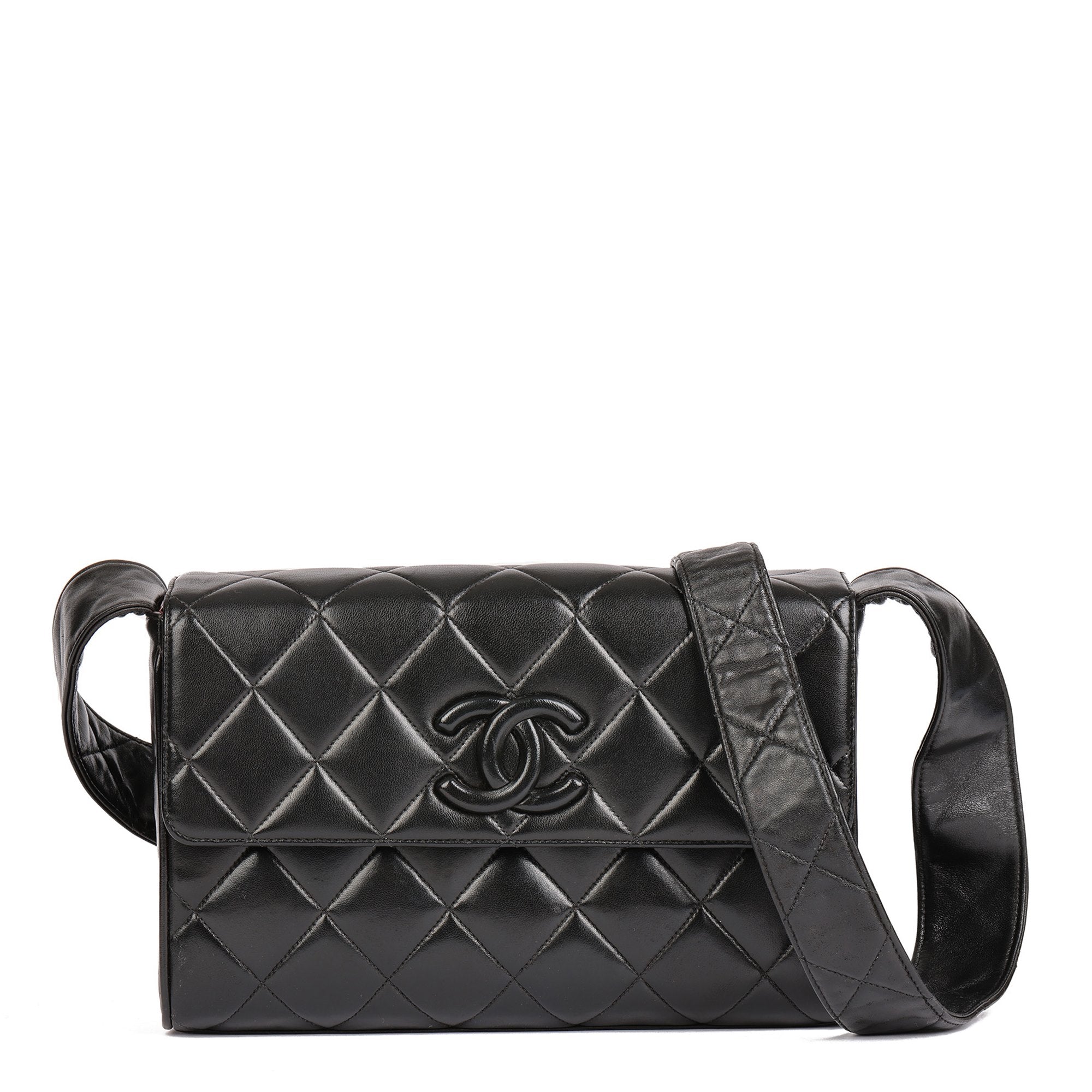 Chanel Black Quilted Lambskin Vintage Medium Leather Logo Flap Bag