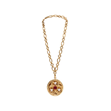 CHANEL Necklace With Medallion