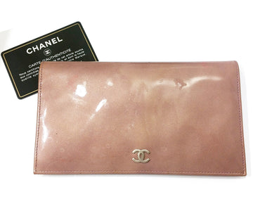 CHANEL Pink Patent Bi-Fold Wallet