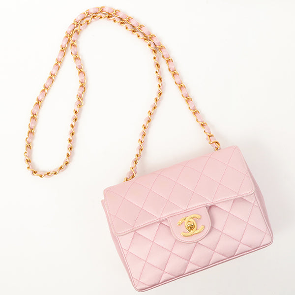 Chanel 2000s Pink CC Clover Chain Bag · INTO