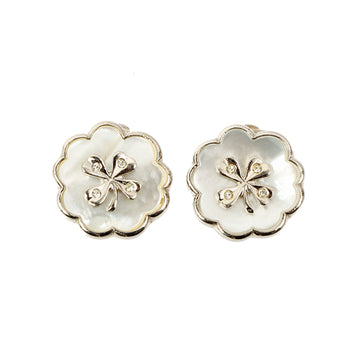 Chanel 1998 Made Flower Motif Shell Clover Earrings Silver/White