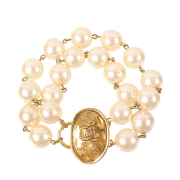 CHANEL 1991 Made Oval Cc Mark Crown Pearl Bracelet