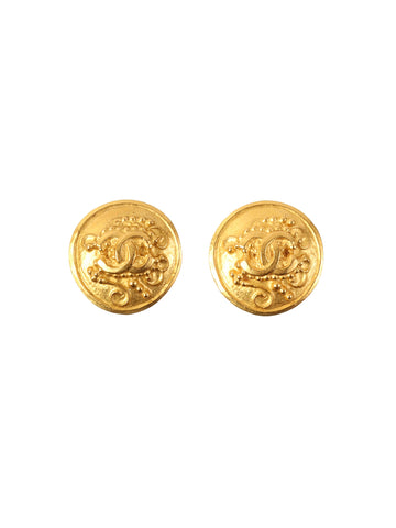 CHANEL 1996 Made Round Design Cc Mark Earrings