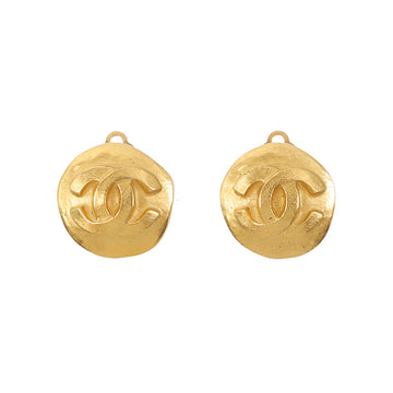 Chanel 1995 Made Round Cc Mark Earrings