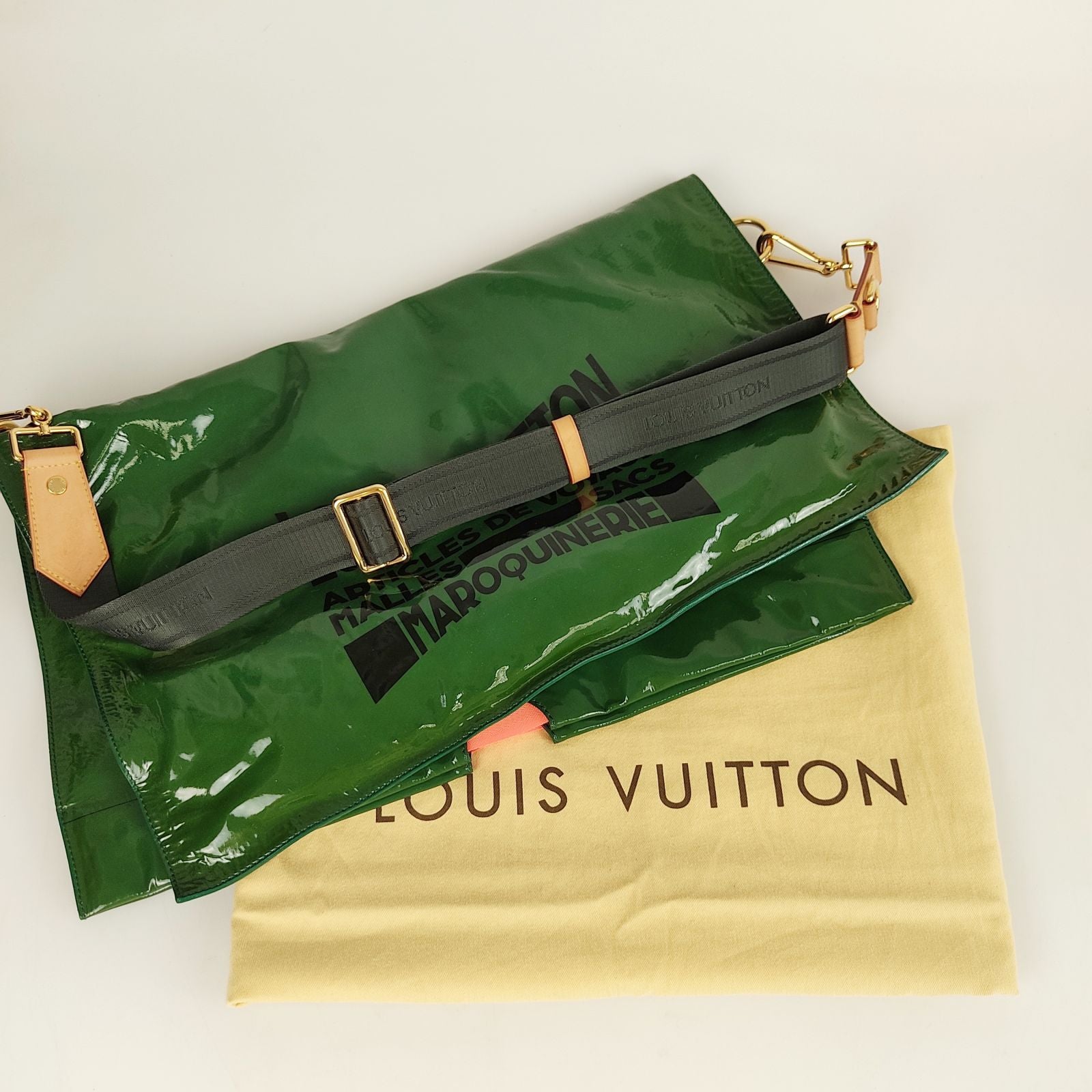 Louis Vuitton travel bag Printemps Eté 2010 Collection Green