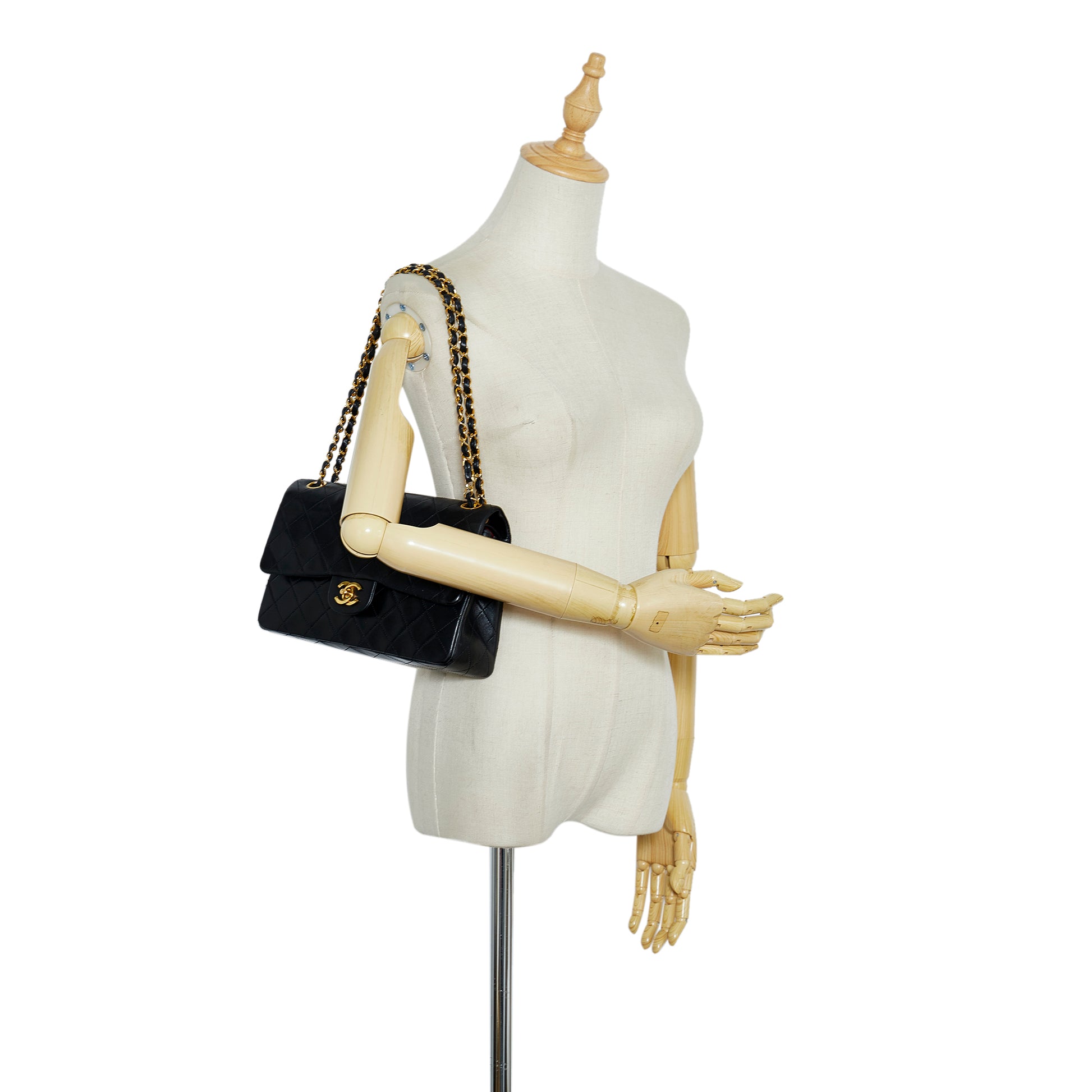 CHANEL Lambskin Pushlock Quilted Mini Chain Shoulder Bag Crossbody W17 Z1636