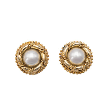 COLLECTION PRIVEE Clip Earrings With Pearls