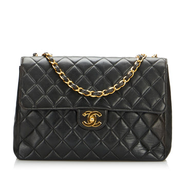 Chanel Jumbo Classic Lambskin Single Flap Shoulder Bag