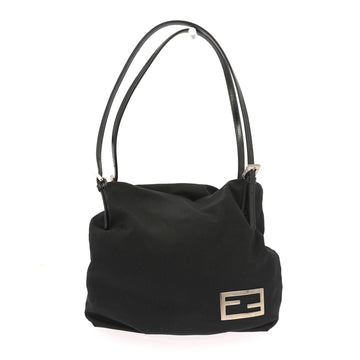 FENDI Shoulder Bag in Black Fabric