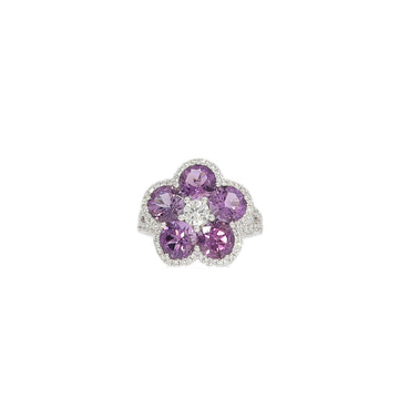 750 white gold flower ring set with amethysts enhanced with brilliant-cut diamonds