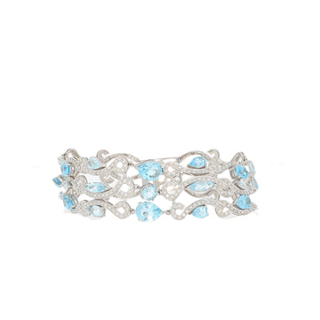 585 white gold bracelet set with pear and marquise-cut topazes alternating with brilliant-cut diamonds