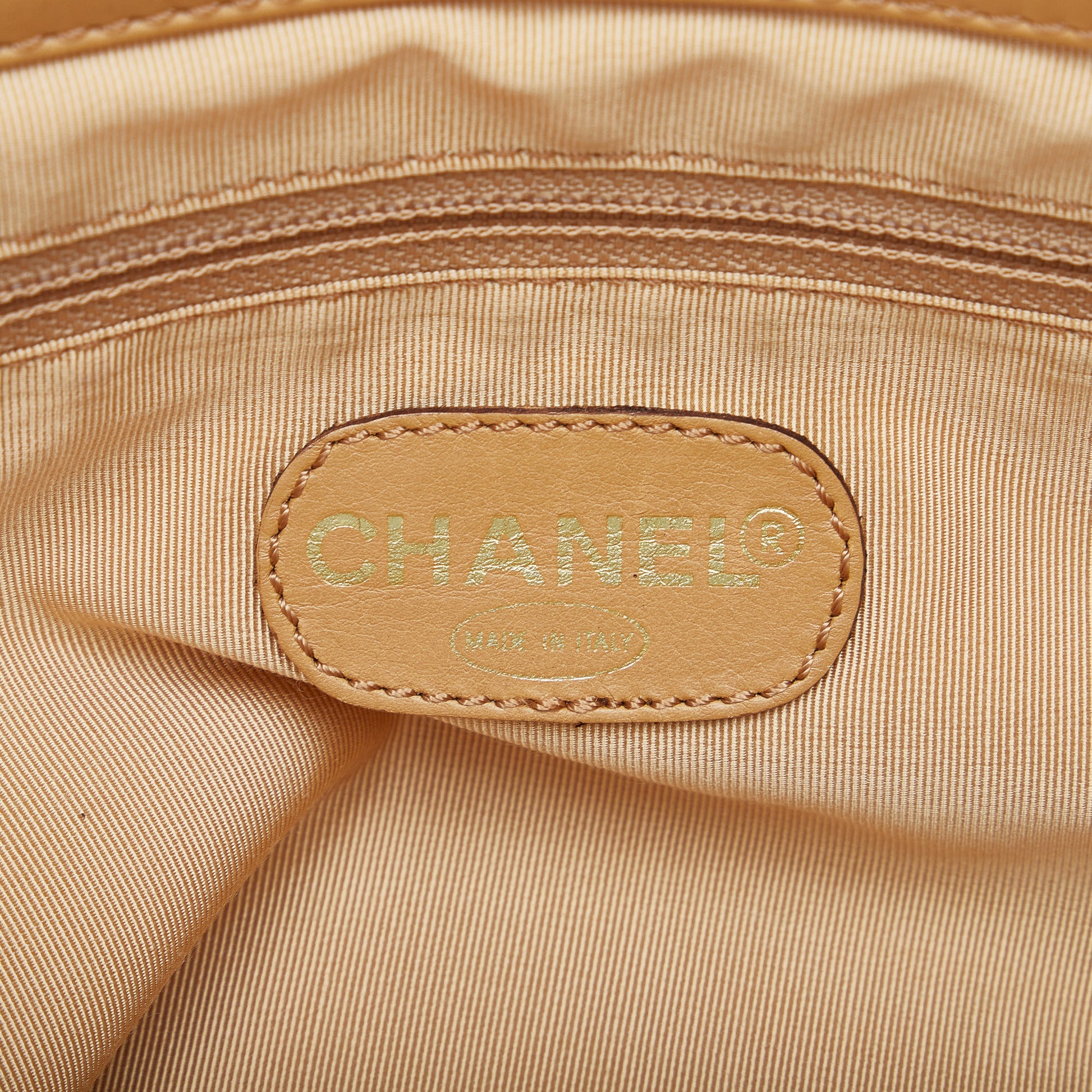 Chanel Vintage CC Embossed Tote Embossed Leather Medium Orange