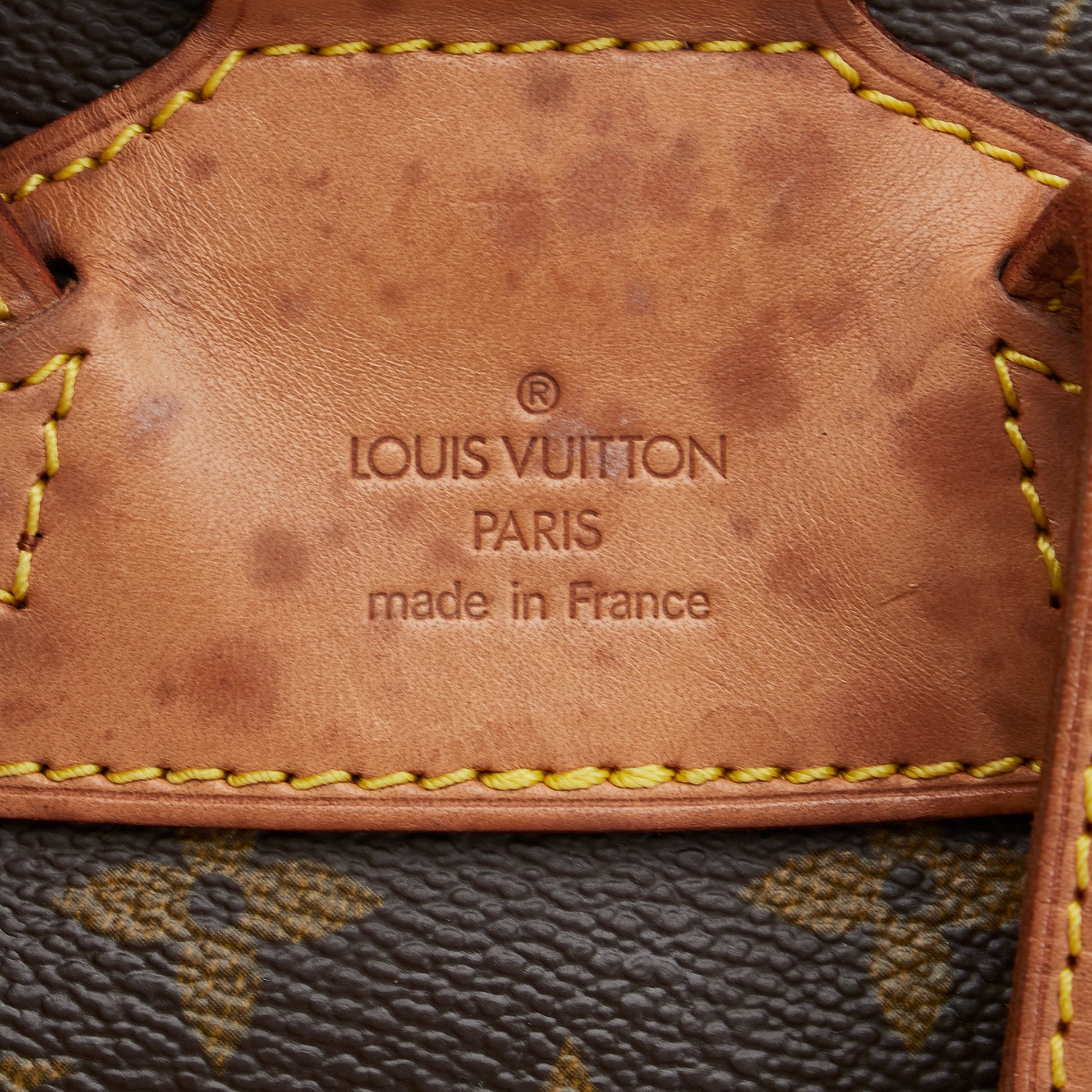 Louis Vuitton Vintage Monogram Canvas Montsouris MM Backpack (SHF-VoIk –  LuxeDH