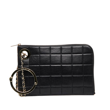 Chanel – Tagged Clutch bags