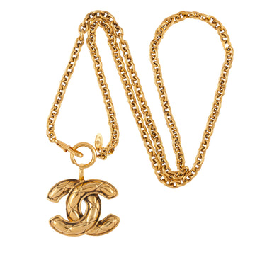 CHANEL 1980s  Chanel Quilted Pendant