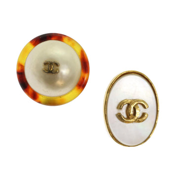 CHANEL Earring White CC Auth bs7031