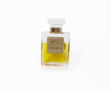 CHANEL No 5 Perfume Resin Small Pin