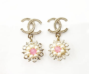 CHANEL Gold CC Pink Bead Pearl Wheel Piercing Earrings