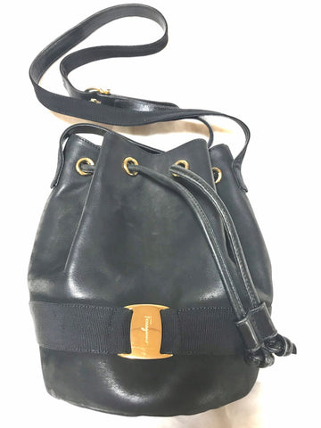 SALVATORE FERRAGAMO Vintage black leather hobo style shoulder bag with vara logo motif and drawstrings