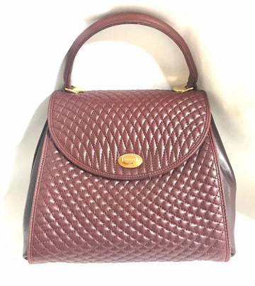 BALLY Vintage wine brown quilted lambskin handbag with golden logo turn lock closure