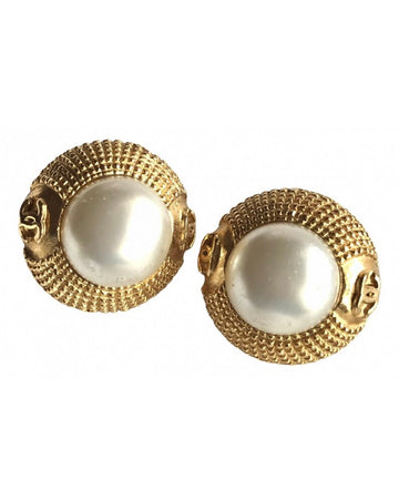CHANEL Vintage gold tone round earrings with faux pearl and CC motifs