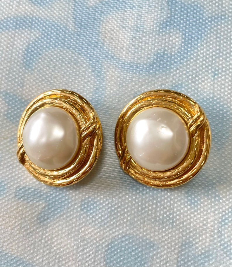 CHANEL Vintage gold tone large round earrings with faux pearl