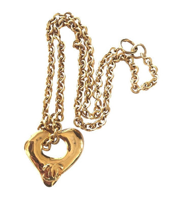 CHANEL Vintage chain necklace with open heart and CC mark top