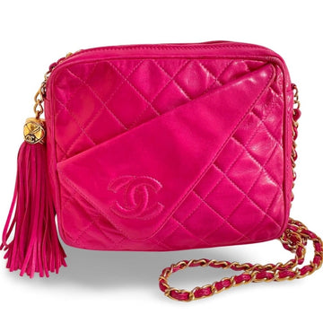 CHANEL Vintage fusia pink lambskin camera type chain shoulder bag with collar flap design